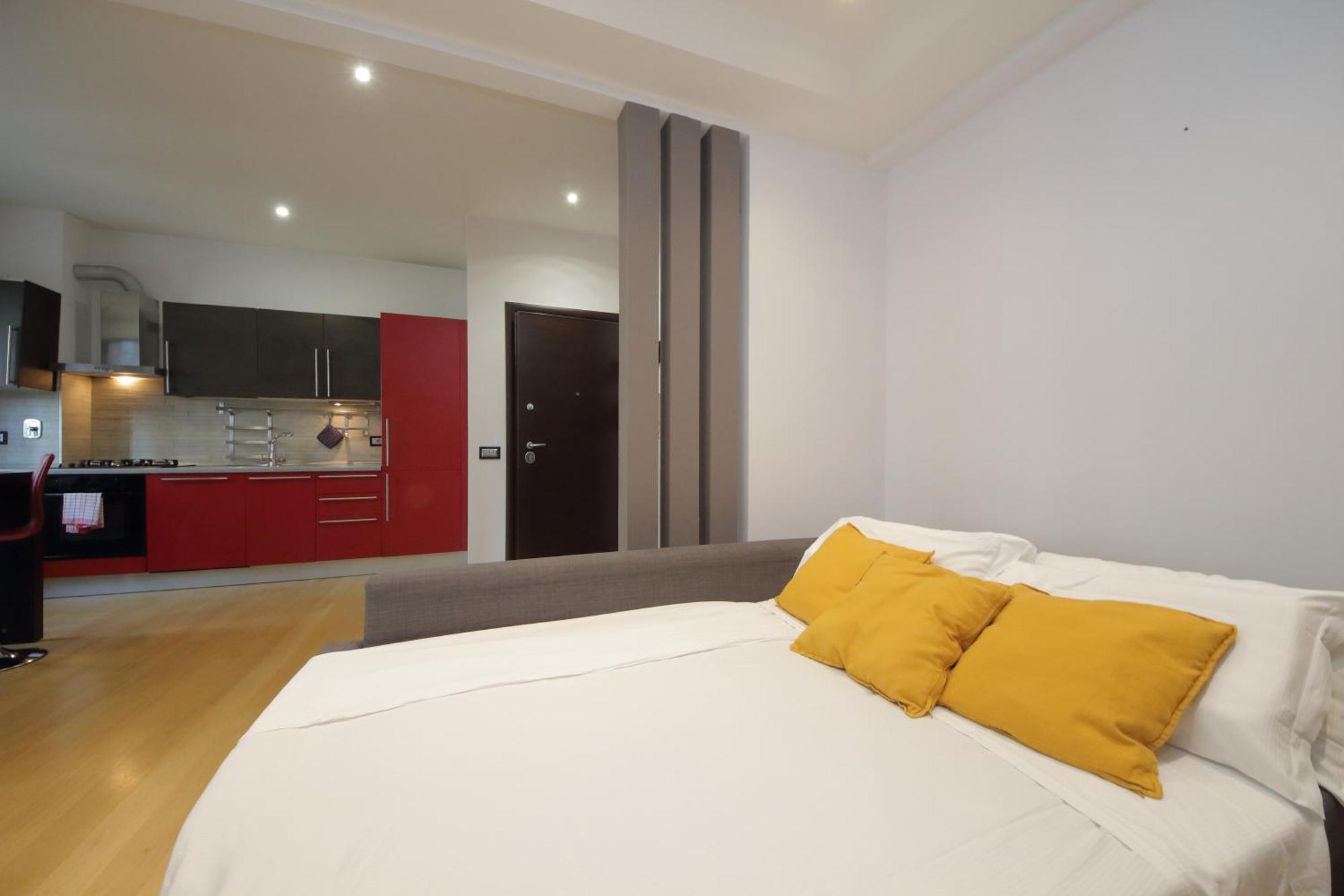 Cozy And Comfy Apartment In Piramide Metro Stop Rom Eksteriør billede